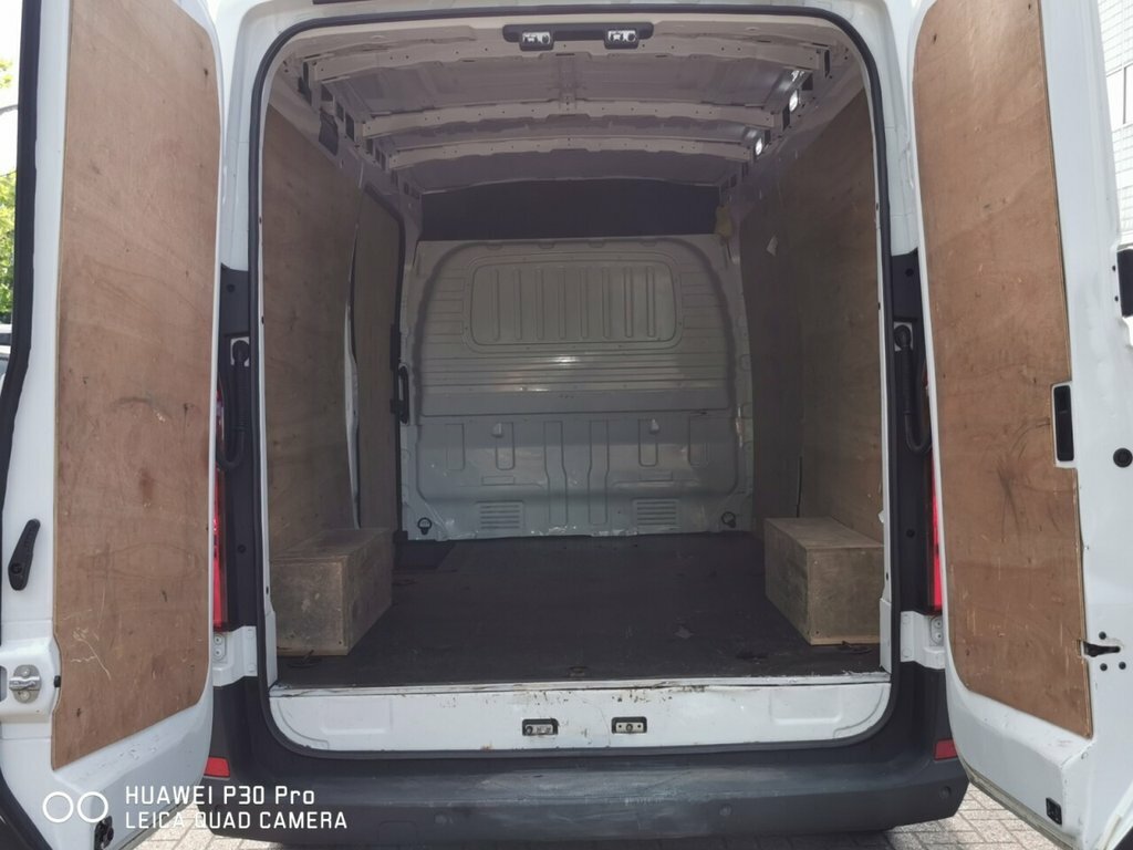 Maxus eDeliver 9 Edeliver 9 Panel Van White #18