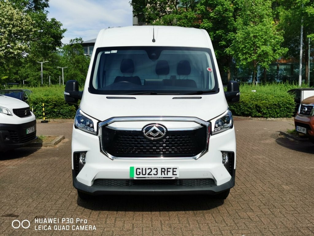 Maxus eDeliver 9 Mpv White #3