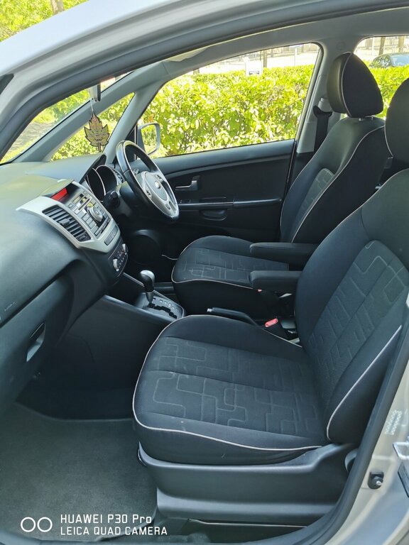 Kia Venga 1.6 3 Silver #9