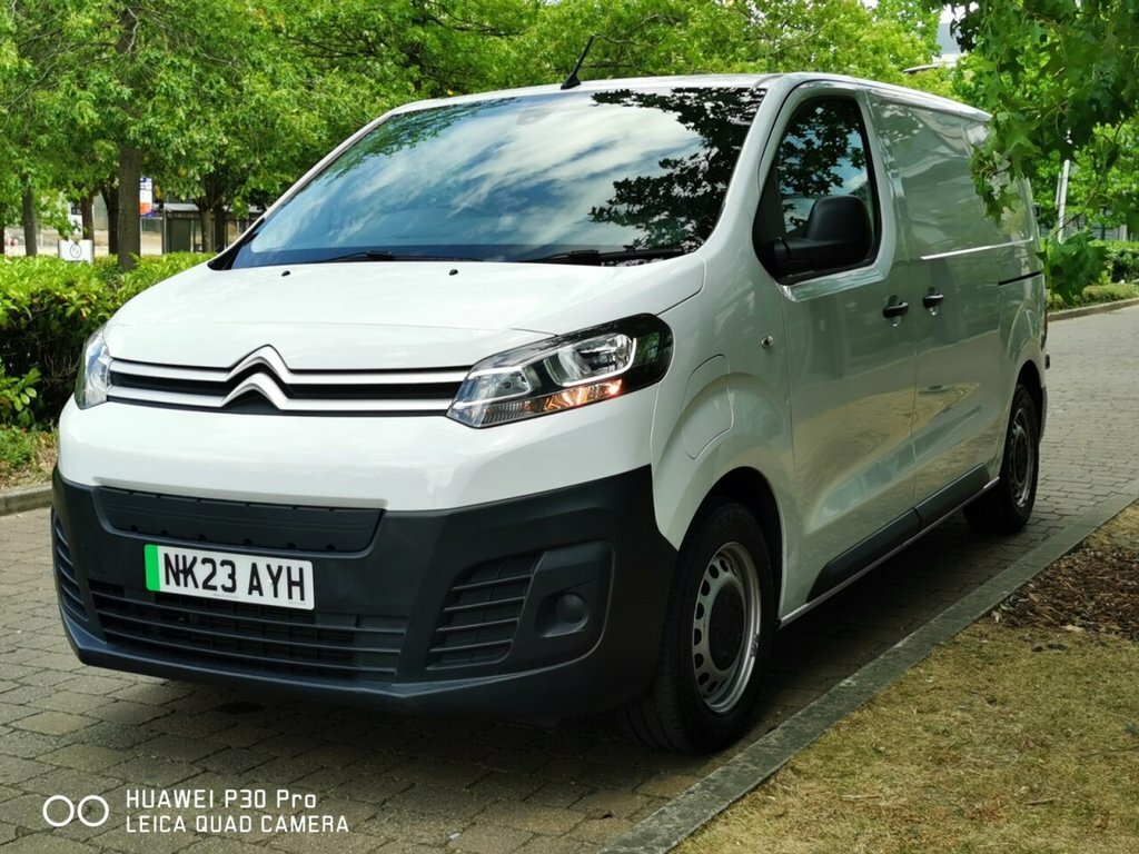 Citroen Dispatch Mpv White #4
