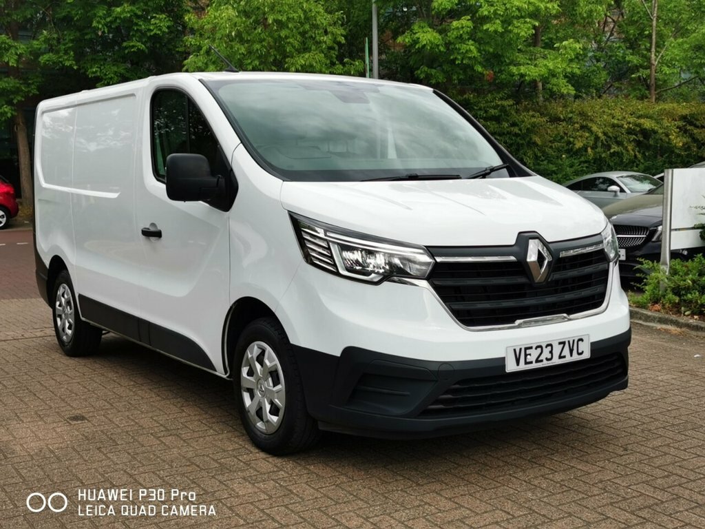 Renault Trafic 2L Start White
