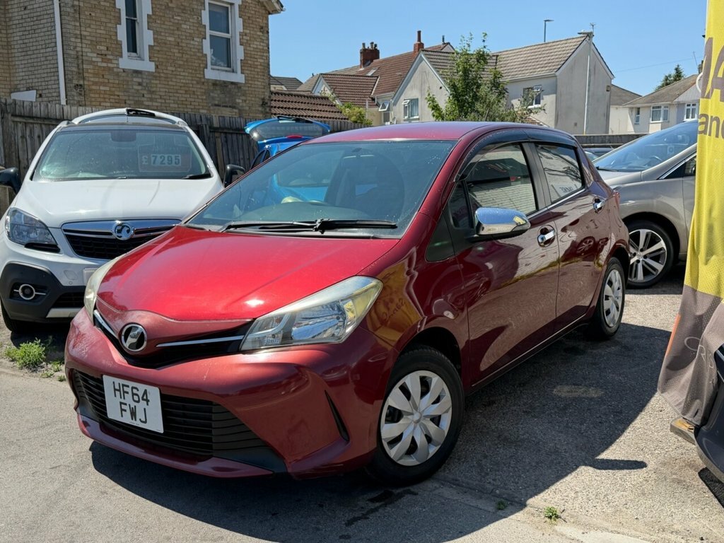 Toyota Vitz Hatchback Red #3