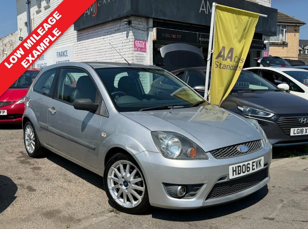Ford Fiesta 1.6L Zetec S Silver