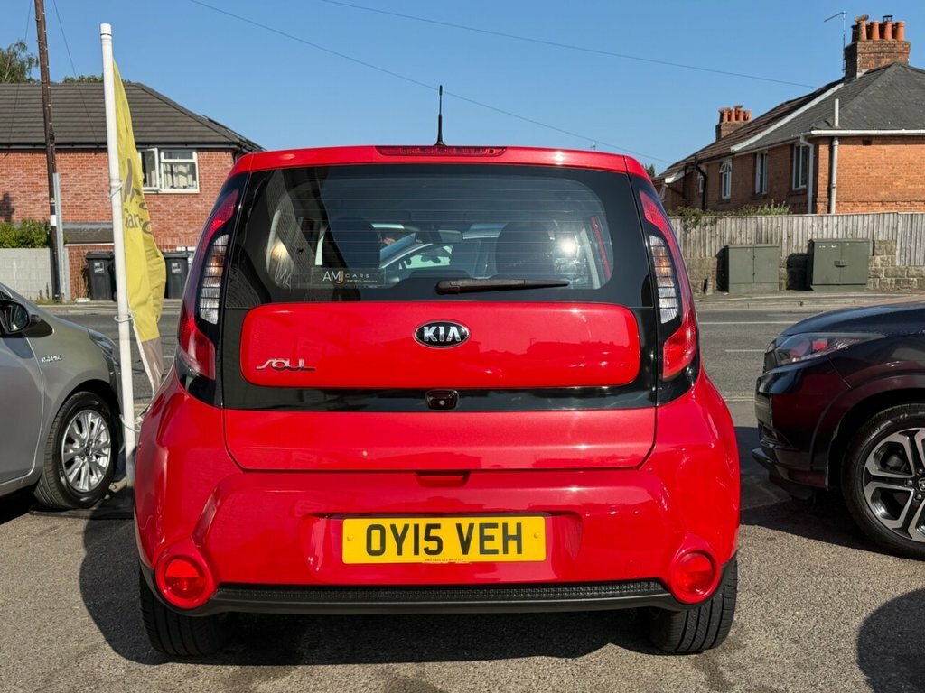Kia Soul 1.6L Connect Plus Red #5