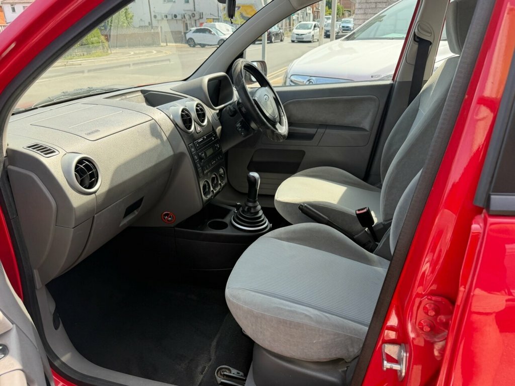 Ford Fusion 1.4 Automatic  #13