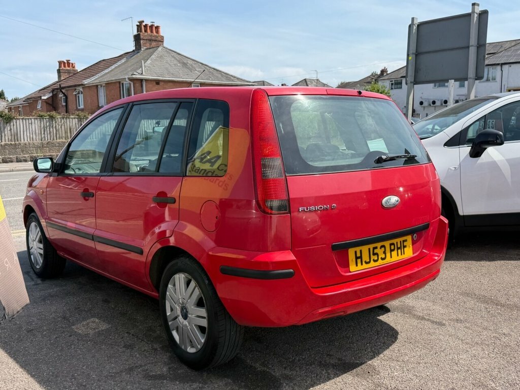 Ford Fusion 1.6L 3 Red #4
