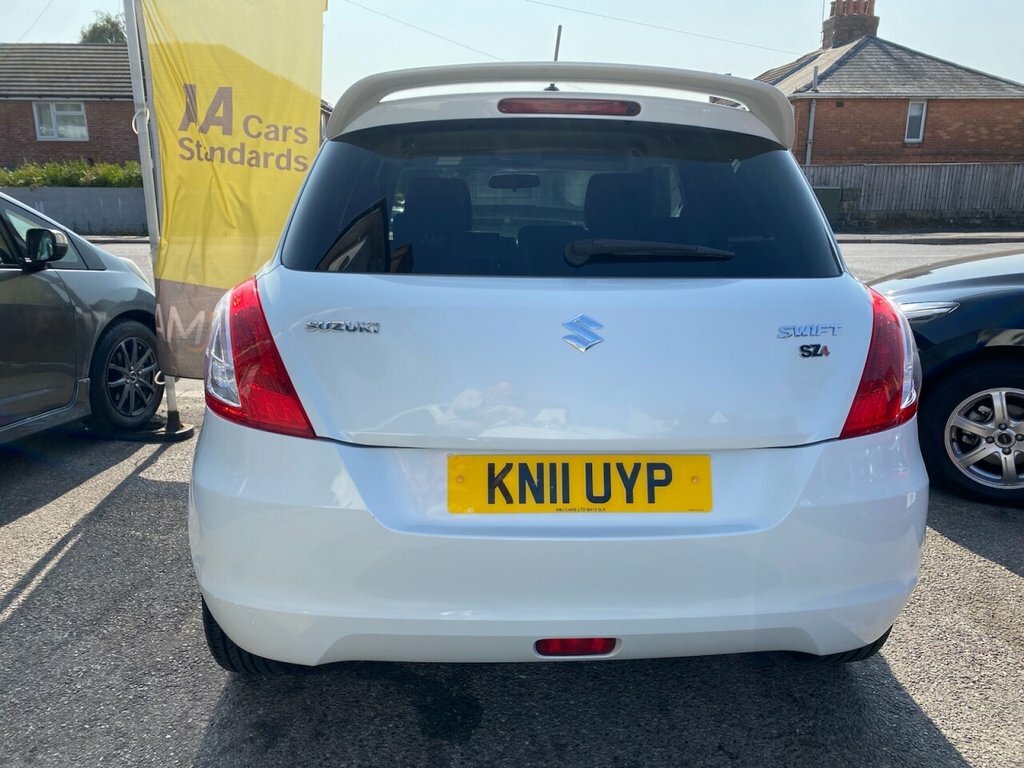 Suzuki Swift 1.2L Sz4 KN11UYP White #5