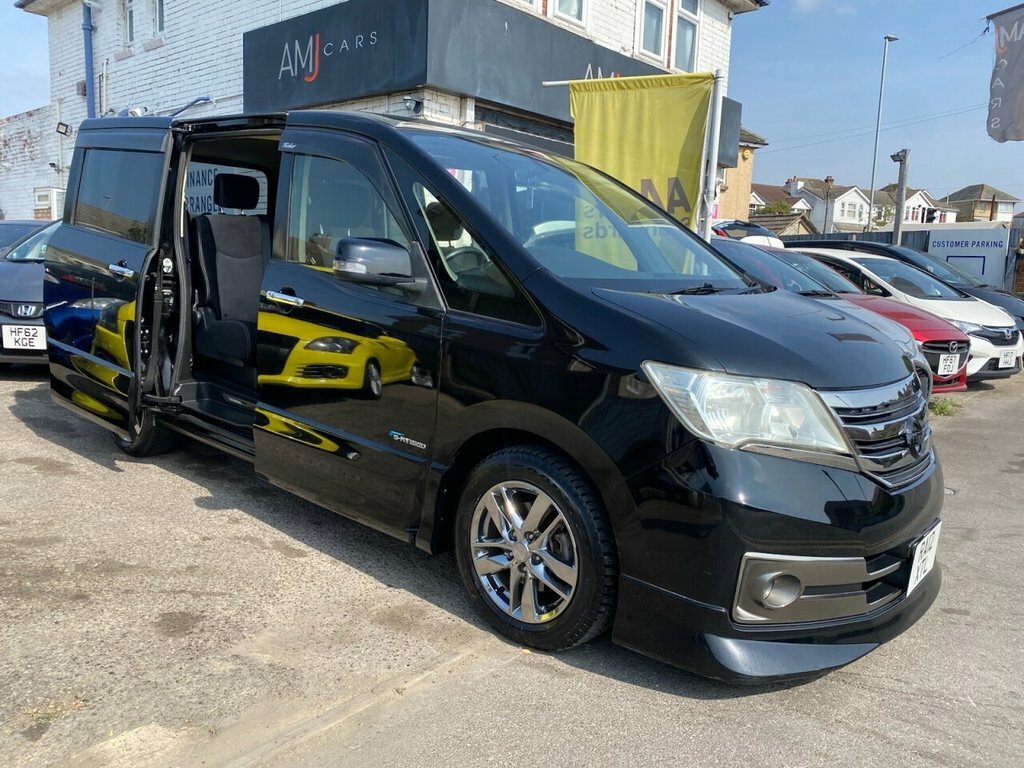 Nissan Serena Mpv Black #6