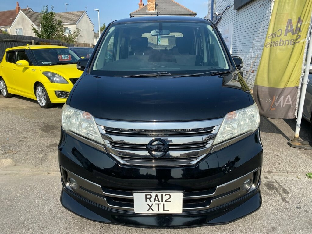 Nissan Serena Mpv Black #3