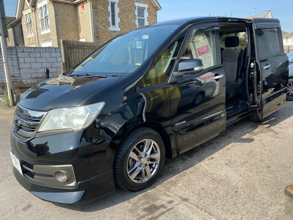 Nissan Serena 2013 Model 8 White #7