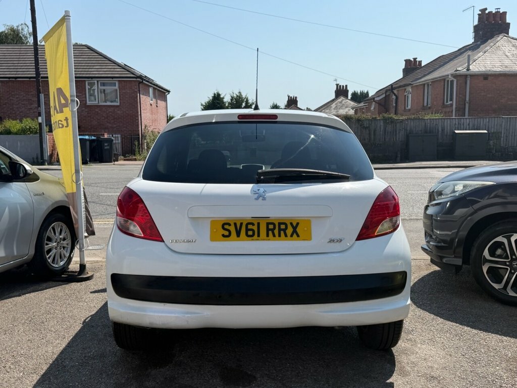 Peugeot 207 1.4L Sportium White #5