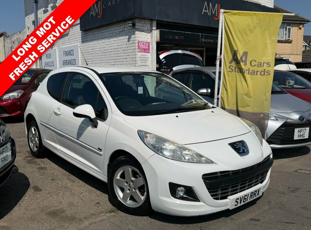 Peugeot 207 1.4L Sportium White