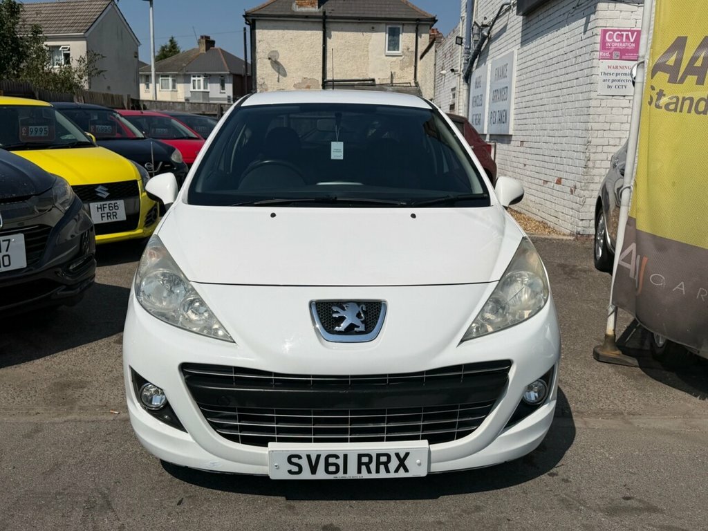 Peugeot 207 1.4L Sportium White #2