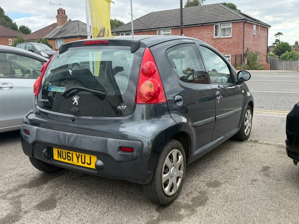 Peugeot 107 1L Urban Grey #3