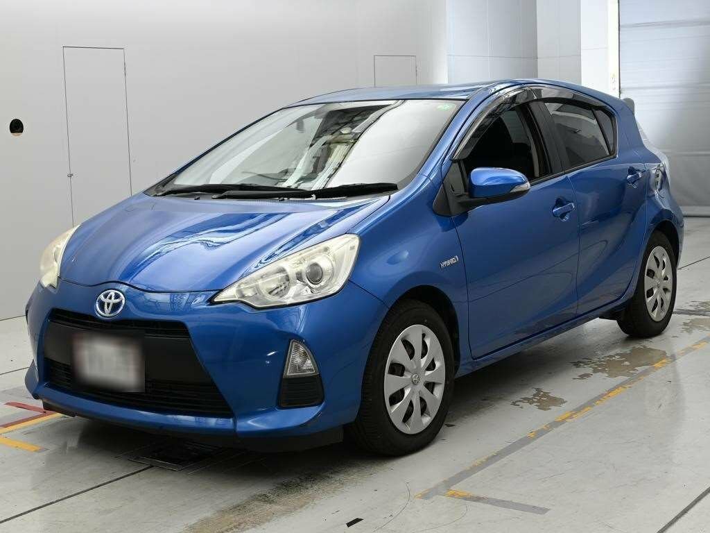 Toyota Aqua Hatchback Blue #3