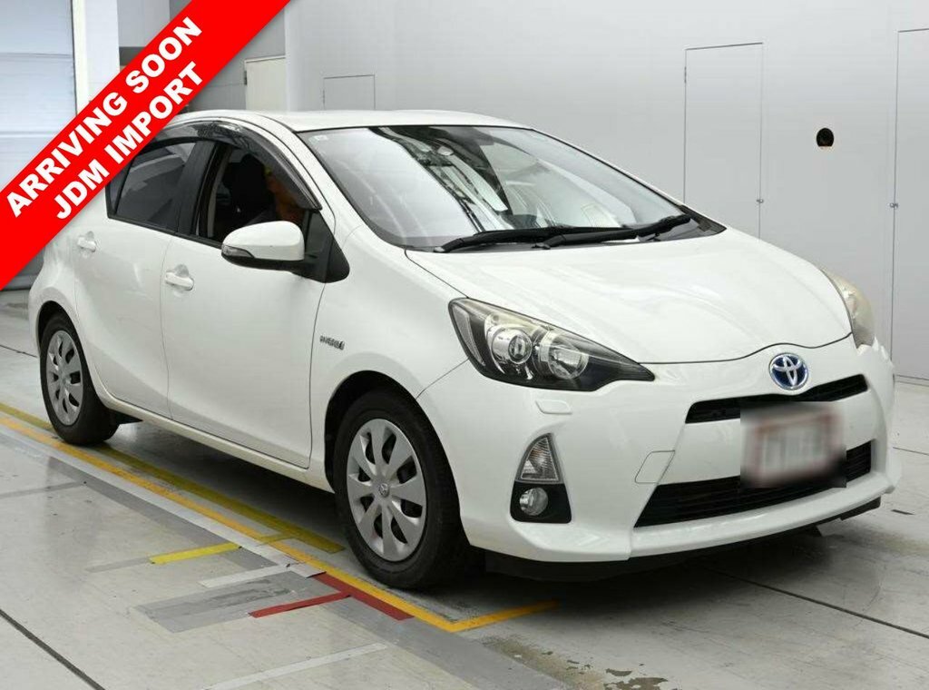 Toyota Aqua Hatchback White