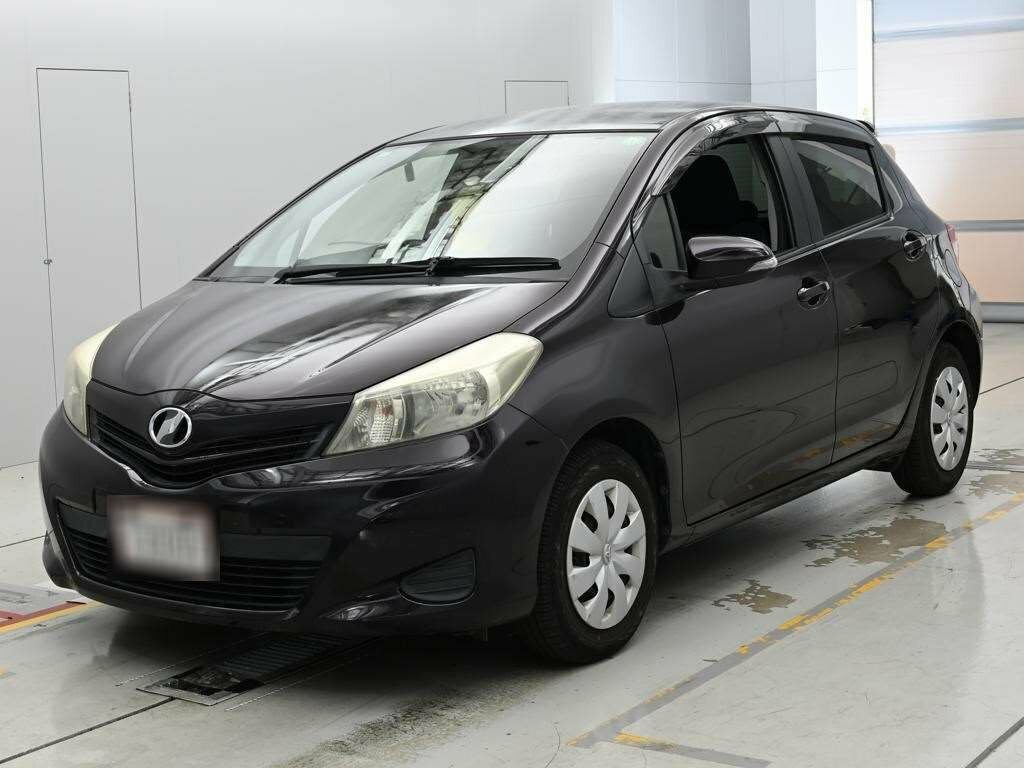 Toyota Vitz Hatchback Purple #3