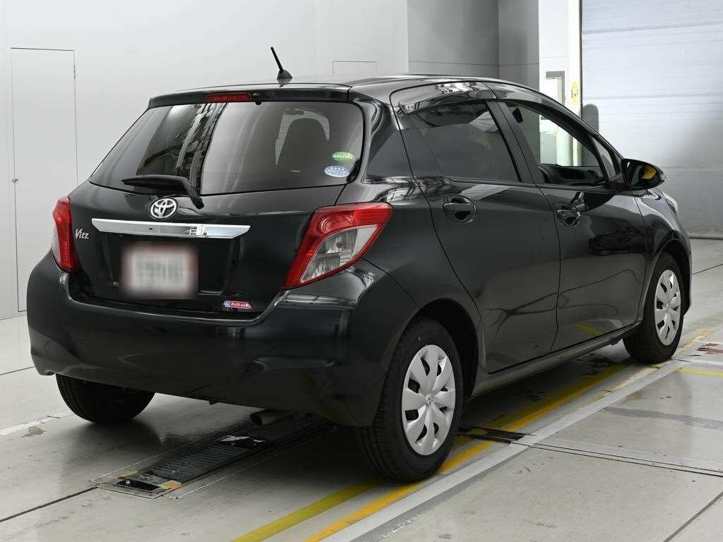 Toyota Vitz Hatchback Black #4