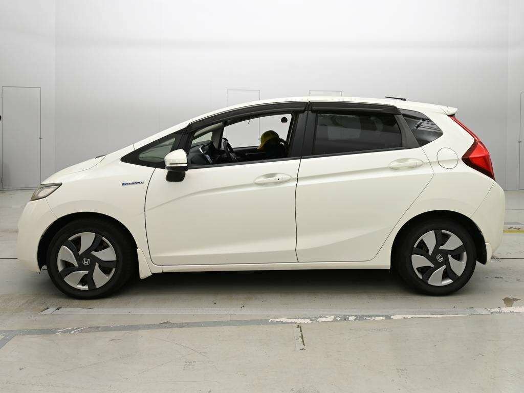 Honda Fit Hatchback White #6