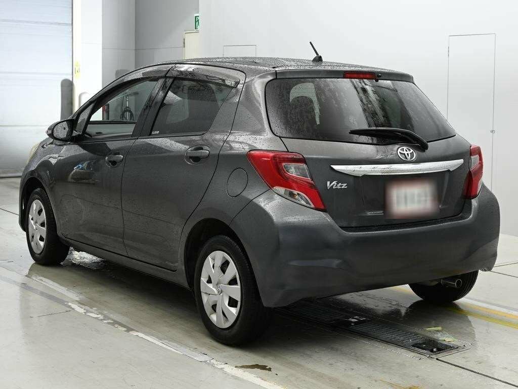 Toyota Vitz Hatchback Grey #6