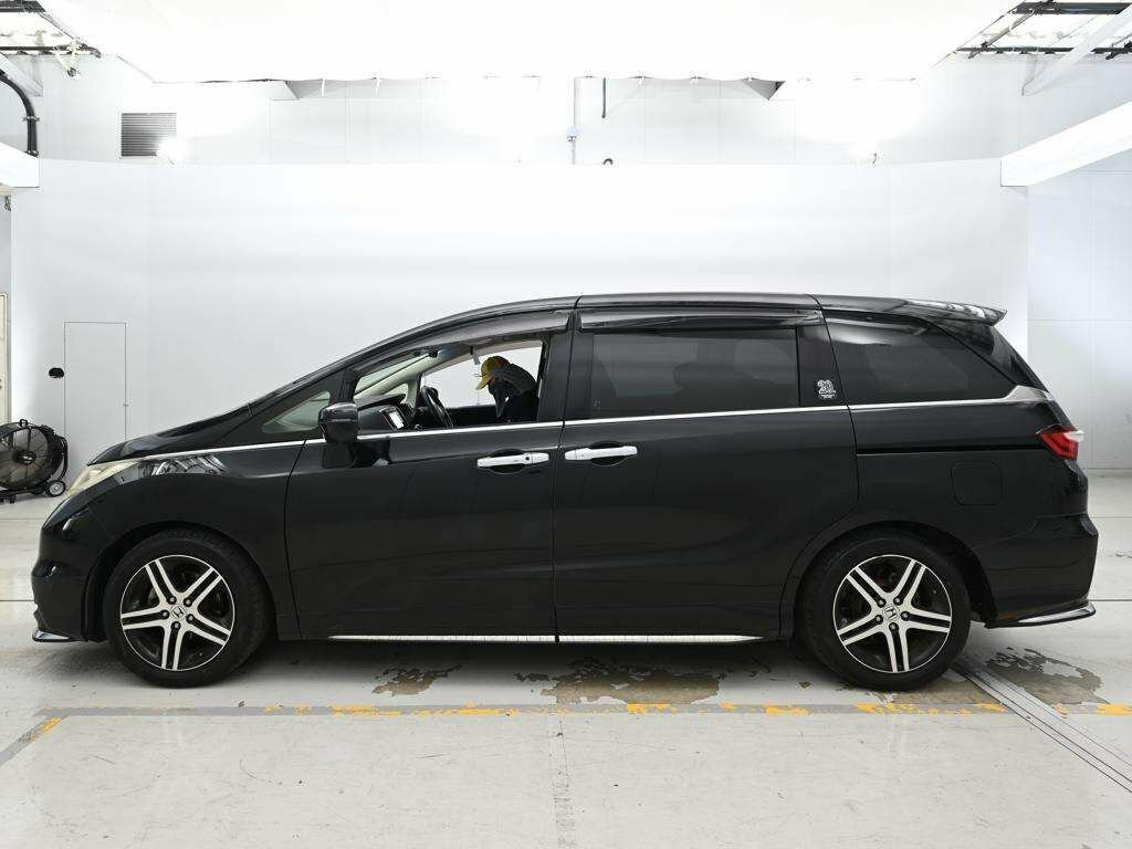 Honda Odyssey Mpv Black #6