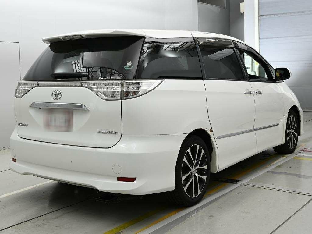 Toyota Estima Mpv White #4