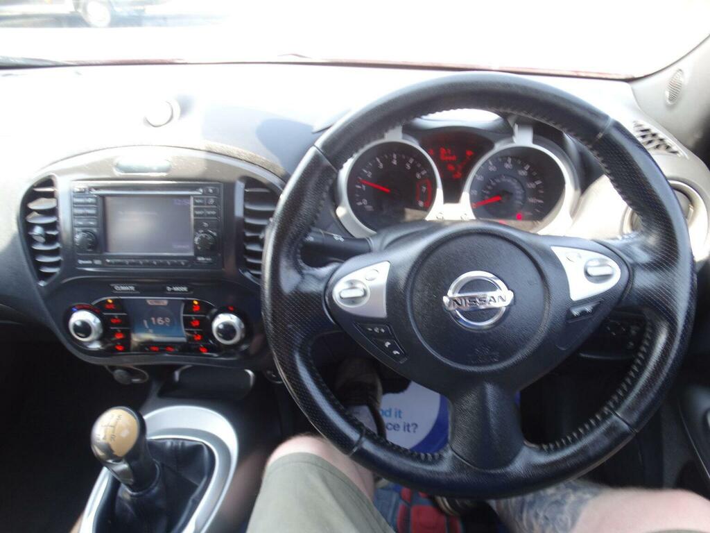 Nissan Juke 1.6 Acenta Suv Euro 5 Ss 117 Red #16