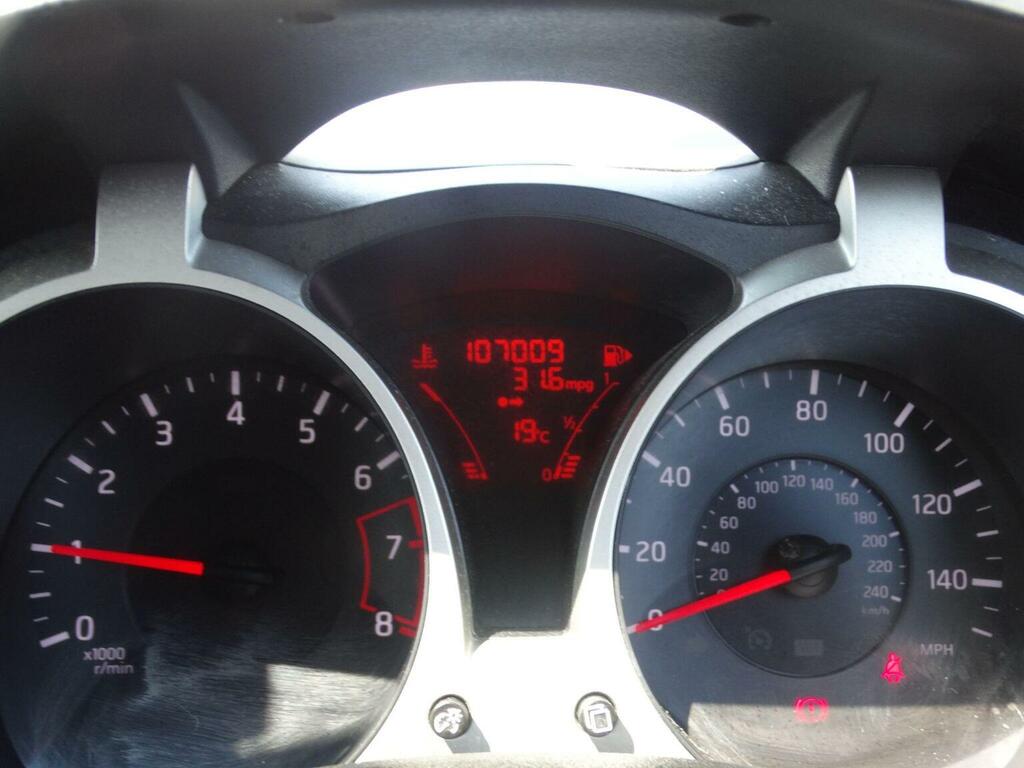 Nissan Juke 1.6 Acenta Suv Euro 5 Ss 117 Red #14