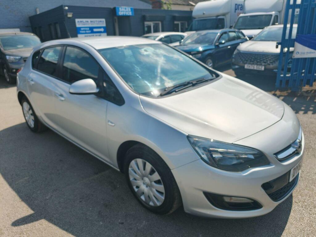 Vauxhall Astra 1.4 16V Exclusiv Euro 5 2012 Silver #3