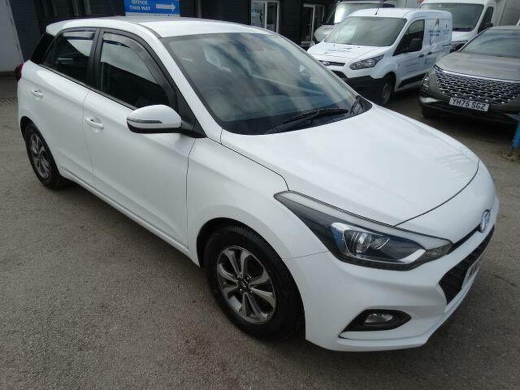 Hyundai I20 1.2 Se Launch Edition Euro 6 Ss 2019 White #3