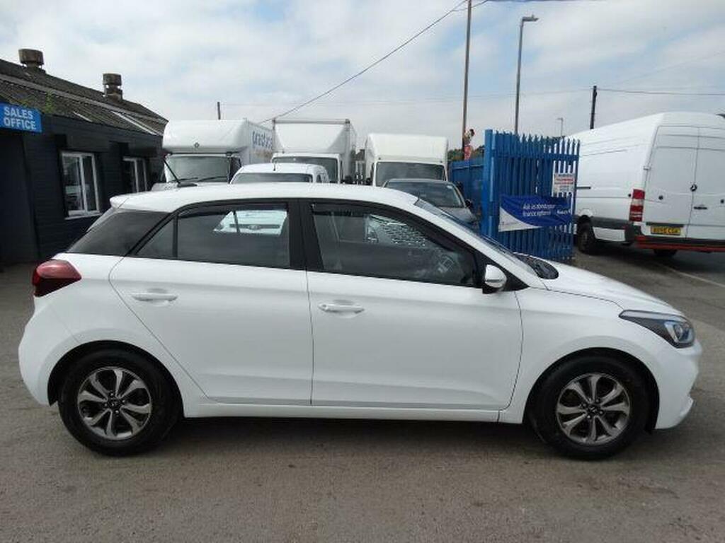 Hyundai I20 1.2 Se Launch Edition Euro 6 Ss 2019 White #5
