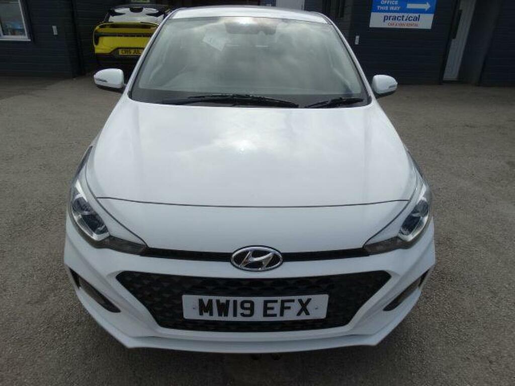 Hyundai I20 1.2 Se Launch Edition Euro 6 Ss 2019 White #2