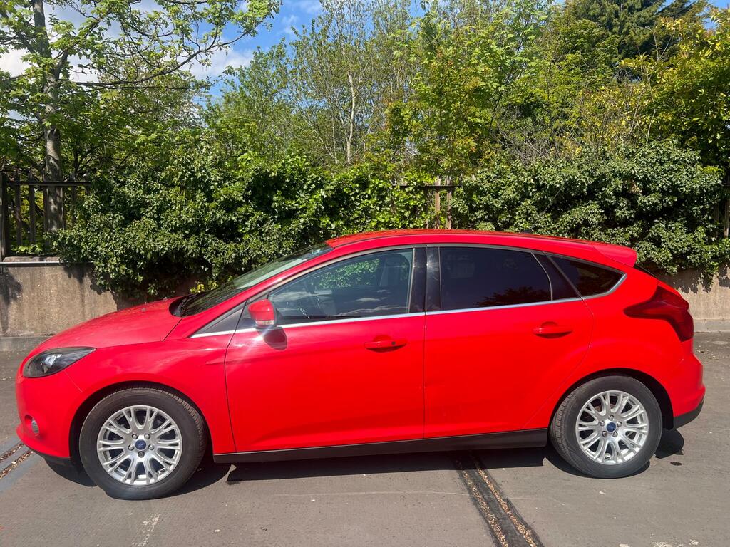 Ford Focus 1.0T Ecoboost Titanium Euro 5 Ss Red #5