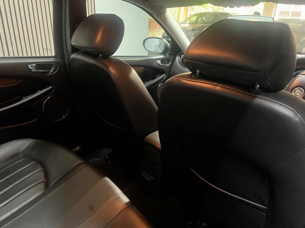 Jaguar X-Type Saloon 2.5 V6 Se Awd 200454 Green #18
