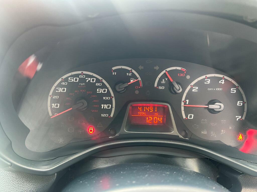 Ford KA 1.2 Style Euro 4 Red #27