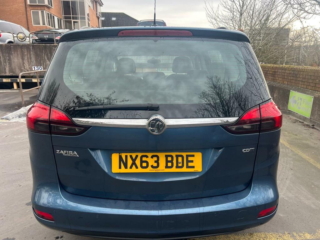 Vauxhall Zafira Tourer Se White #8
