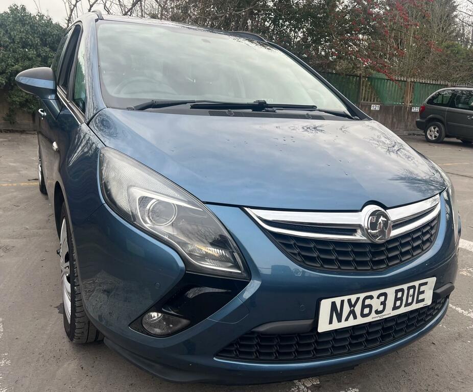 Vauxhall Zafira Tourer 2.0 Cdti Exclusiv Euro 5 Blue #2