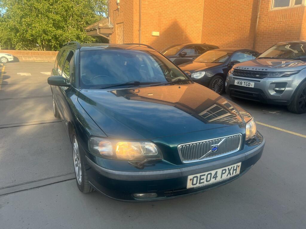 Volvo V70 2.4 Se Green
