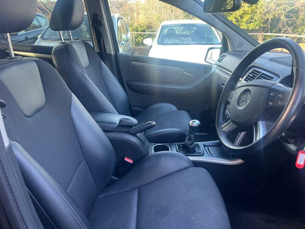 Mercedes-Benz B Class Cdi Sport Black #12