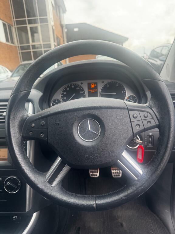 Mercedes-Benz B Class Cdi Sport Black #20