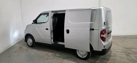 Maxus eDeliver 3 3 90Kw H1 White #12