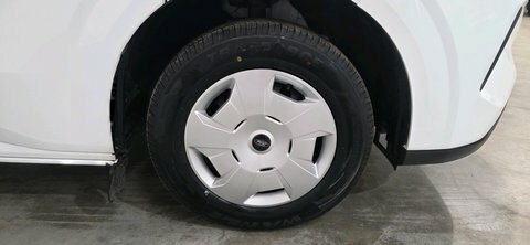Ford Transit Custom Transit Custom 300L2 ST24UKG White #2