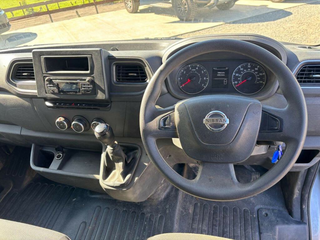 Nissan InterStar 2.3 Dci 145Ps Tekna Chassis Cab Blue #8