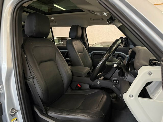 Land Rover Defender 110 2.0 P400e 15.4Kwh X-dynamic Hse 4Wd Euro 6 S Black #9