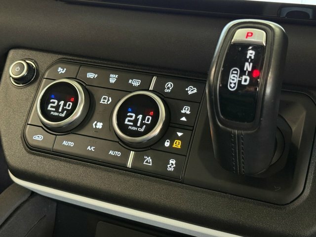 Land Rover Defender 110 2.0 P400e 15.4Kwh X-dynamic Hse 4Wd Euro 6 S Black #25