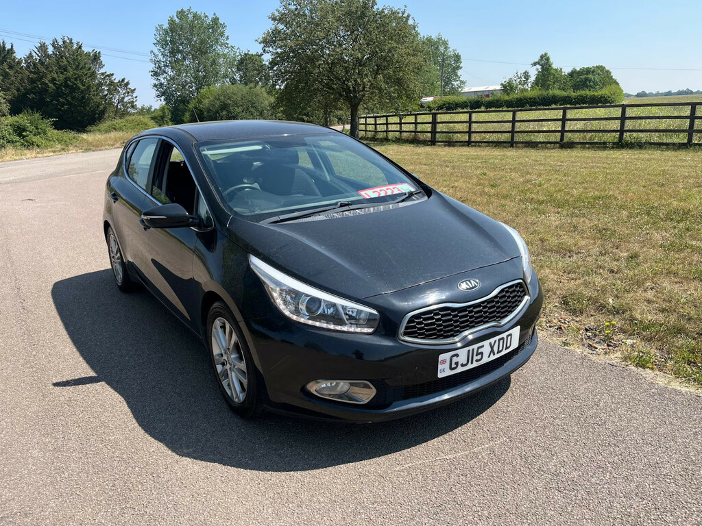 Kia Ceed 1.6 Crdi 2 Ecodynamics Hatchback Black