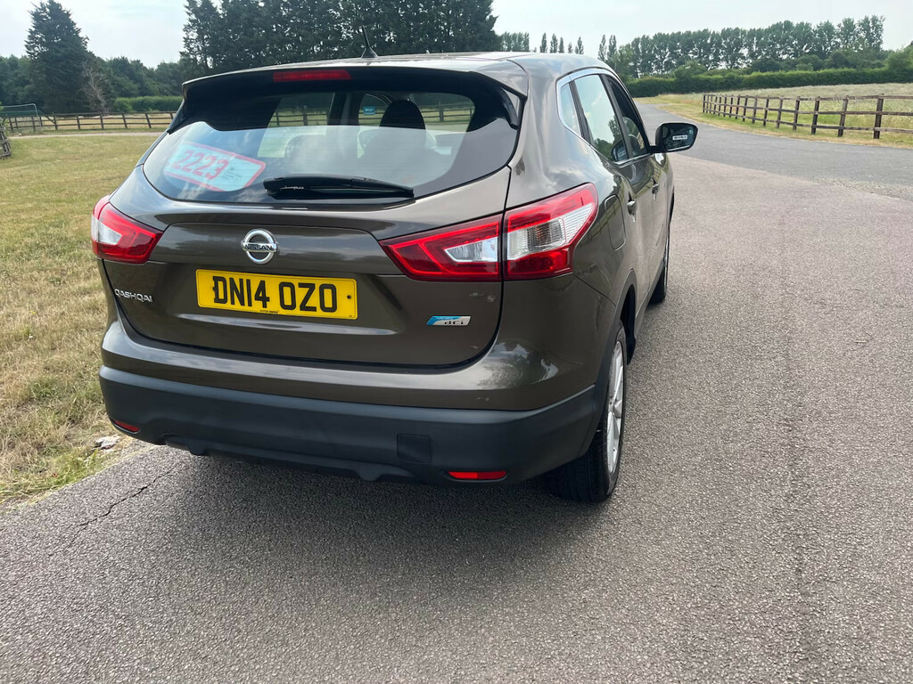 Nissan Qashqai 1.5 Dci Acenta Hatchback Beige #5