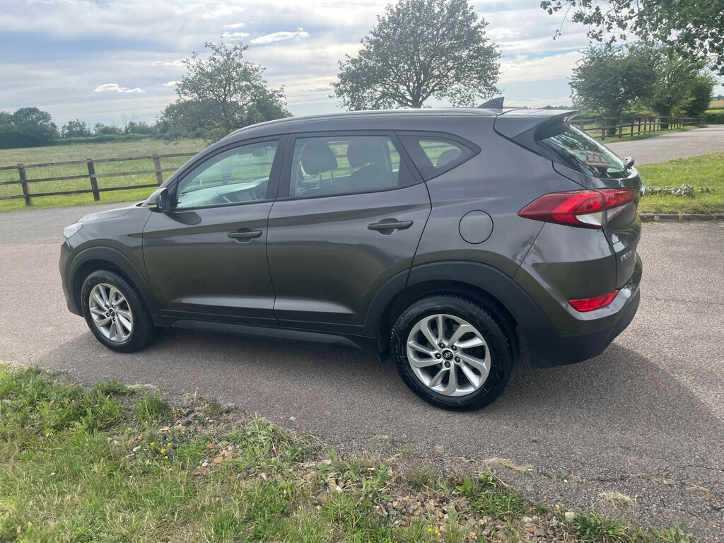 Hyundai Tucson Suv Blue #8