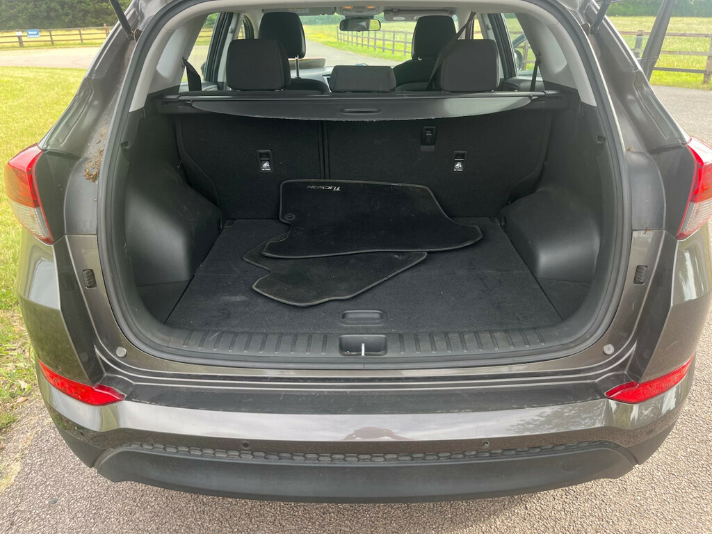 Hyundai Tucson Suv Blue #16