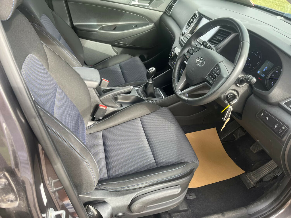Hyundai Tucson Suv Blue #14